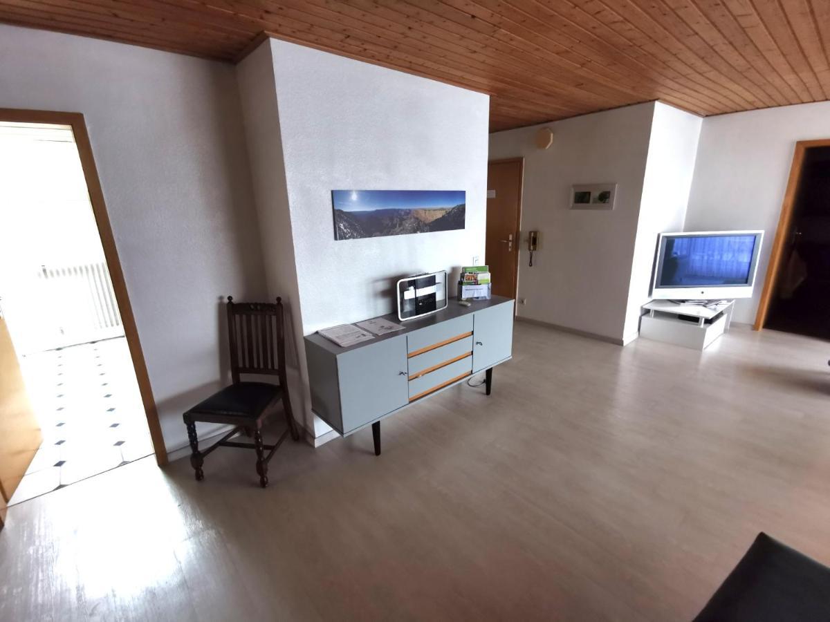 Ferienwohnung Sinsheim-Duehren Bagian luar foto