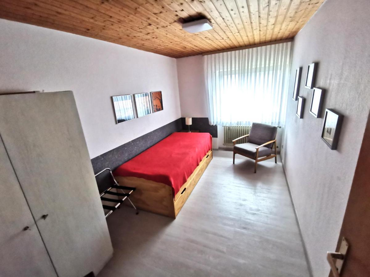 Ferienwohnung Sinsheim-Duehren Bagian luar foto