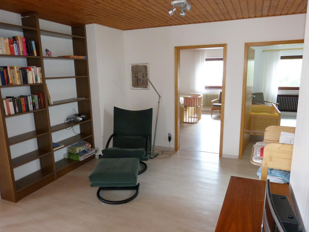 Ferienwohnung Sinsheim-Duehren Ruang foto